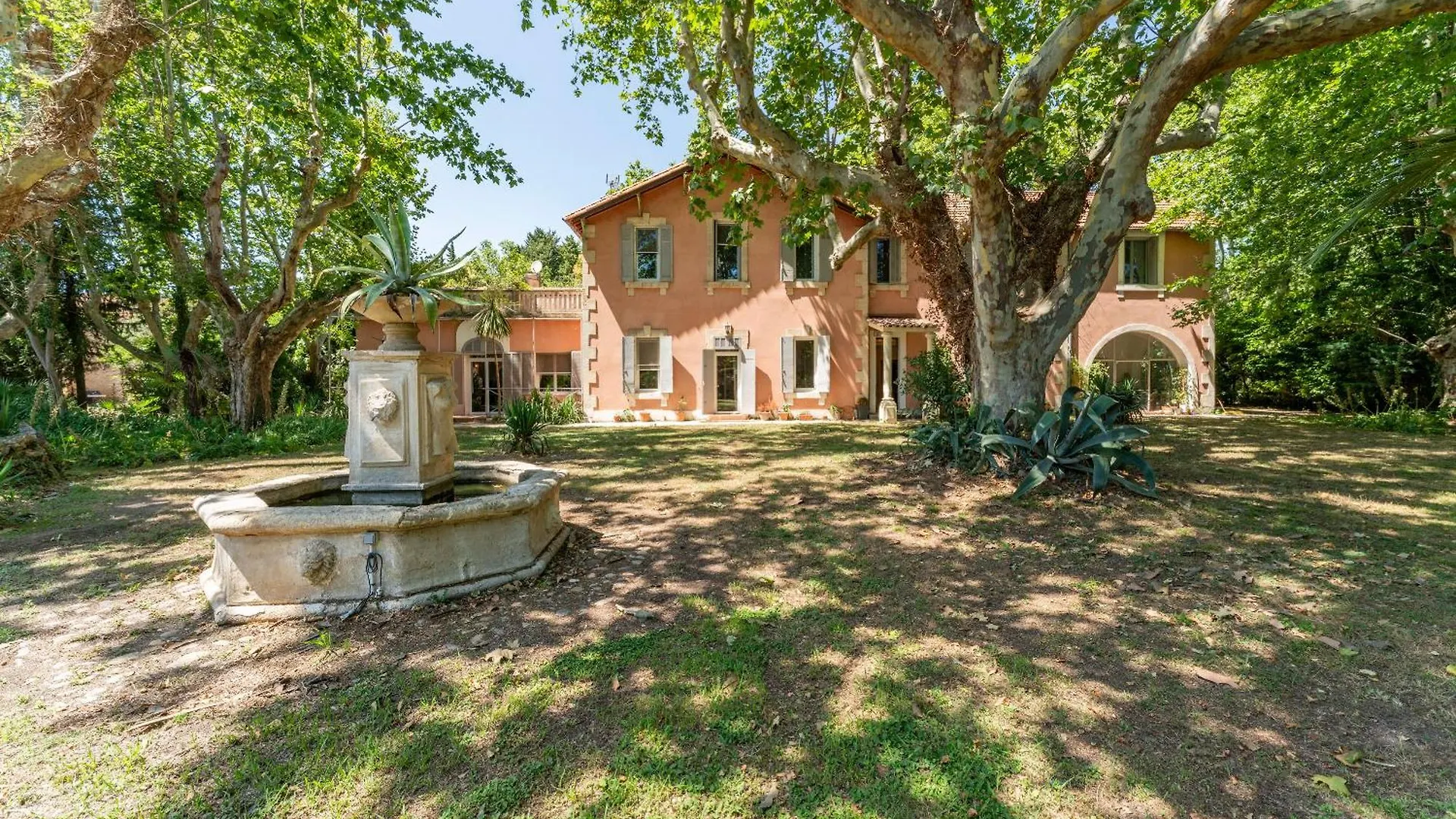 Дом отдыха Maison De Maitre Domaine Beauchamp Grans Франция